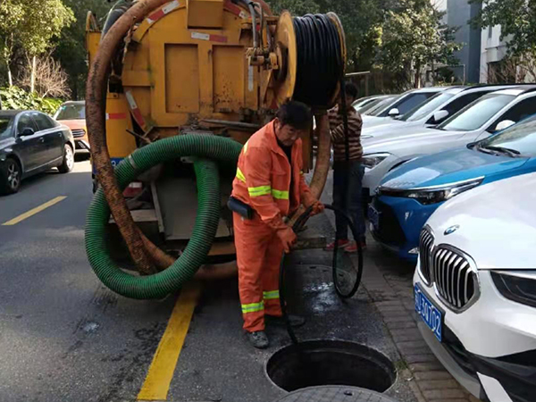 滨海排污管道清淤